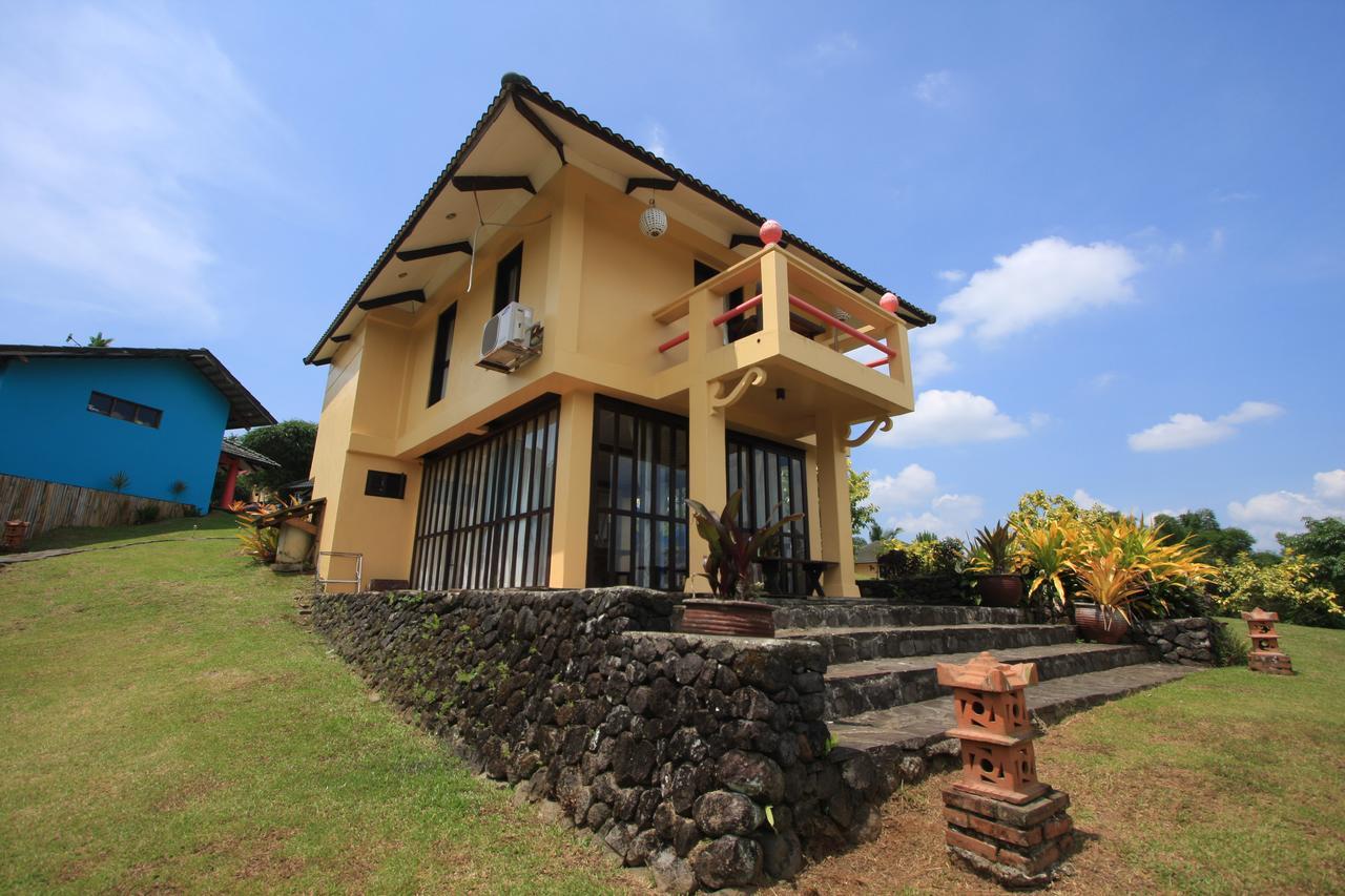 Porta Verde Resort Villas Caliraya Dolores  エクステリア 写真