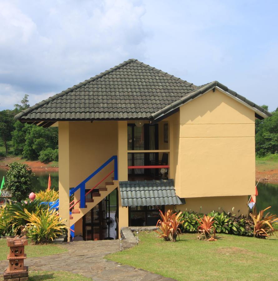Porta Verde Resort Villas Caliraya Dolores  エクステリア 写真