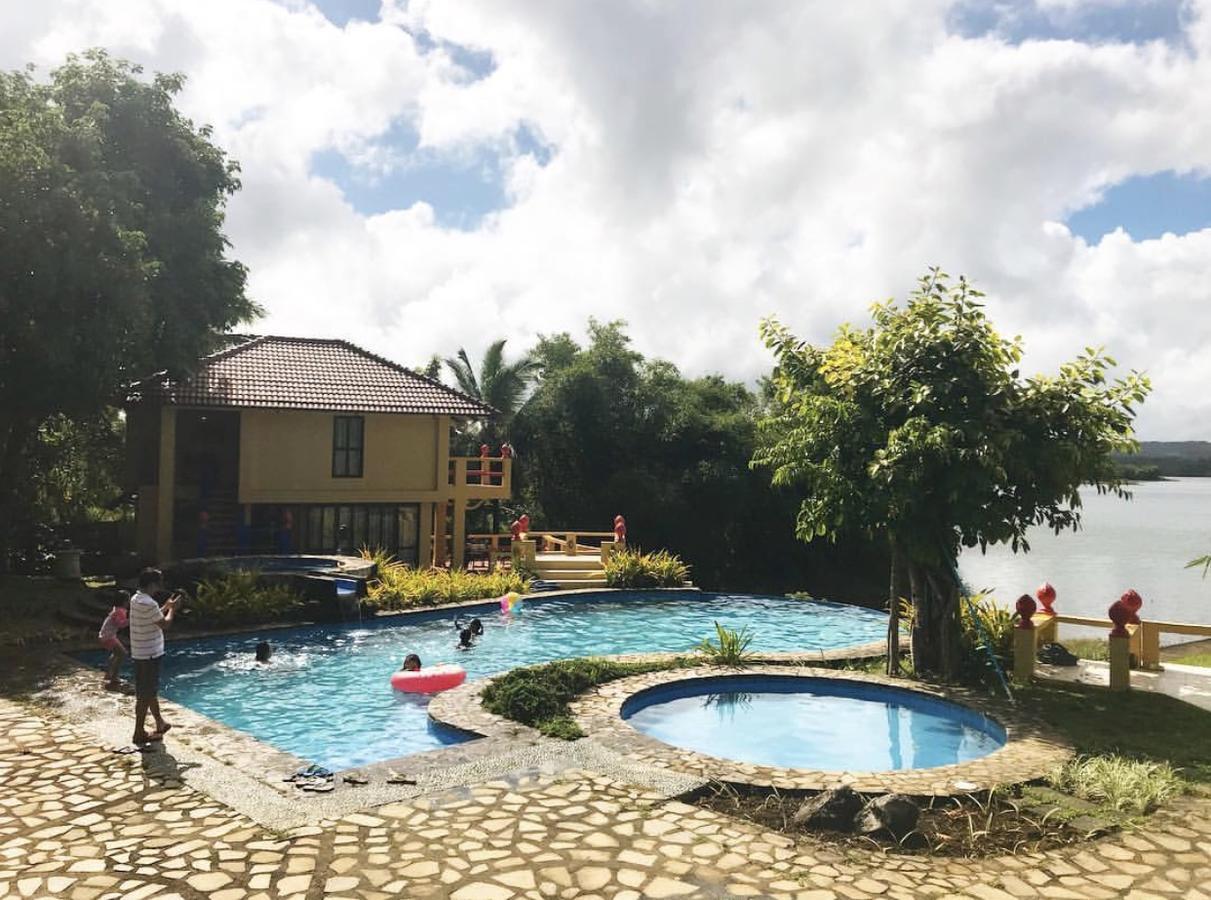 Porta Verde Resort Villas Caliraya Dolores  エクステリア 写真
